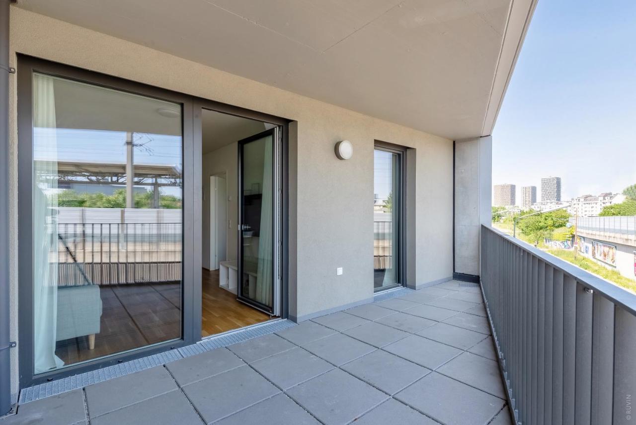 Whats-App Self-Check-In - 1Br Apartment, Near Airport,15 Min To Center Βιέννη Εξωτερικό φωτογραφία