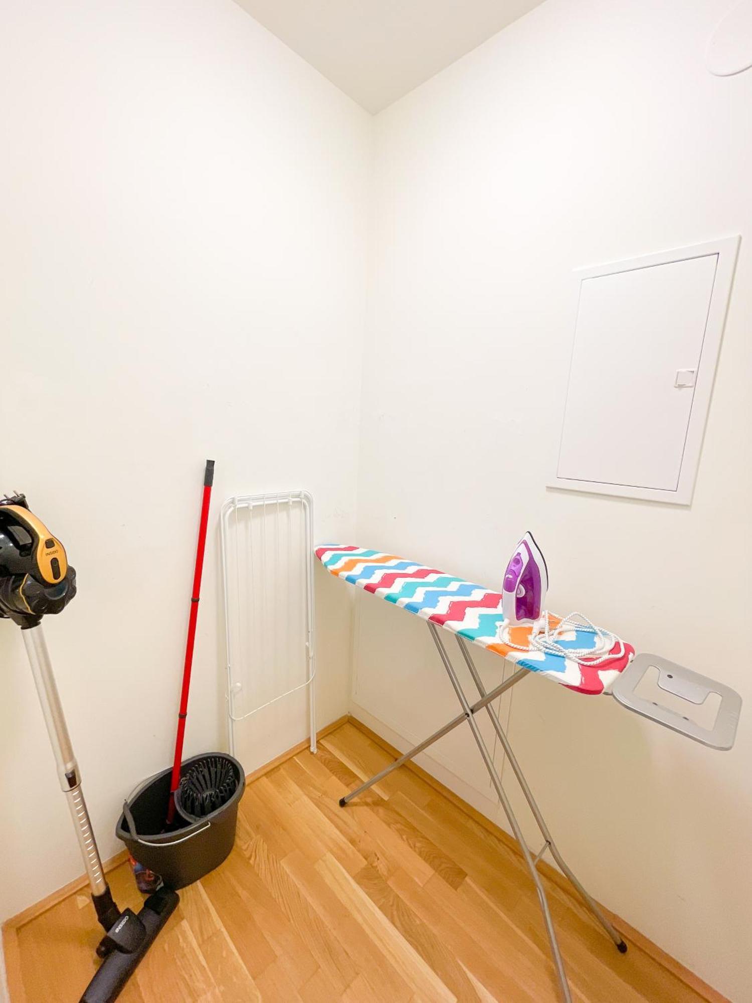 Whats-App Self-Check-In - 1Br Apartment, Near Airport,15 Min To Center Βιέννη Δωμάτιο φωτογραφία